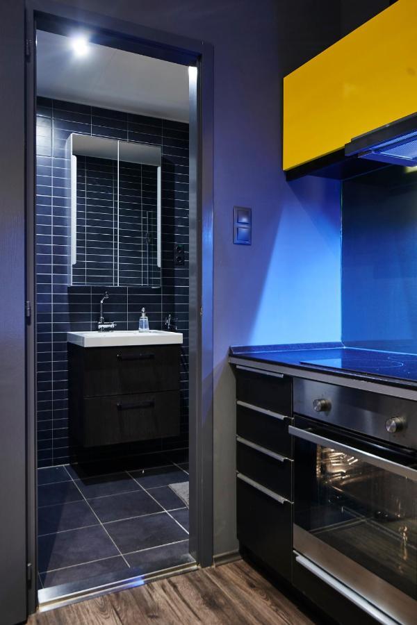 Central Location Yellow-Black Apartment Budapest Esterno foto