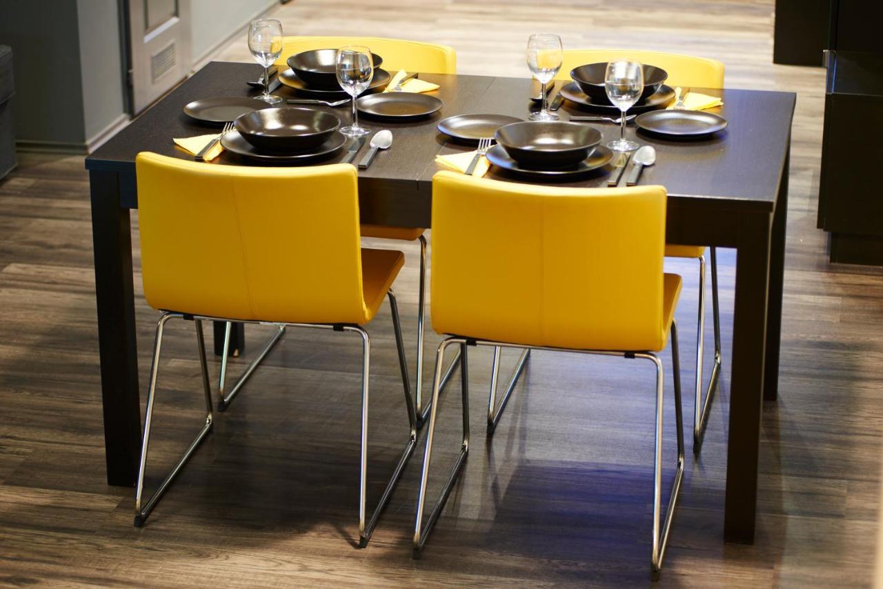 Central Location Yellow-Black Apartment Budapest Esterno foto